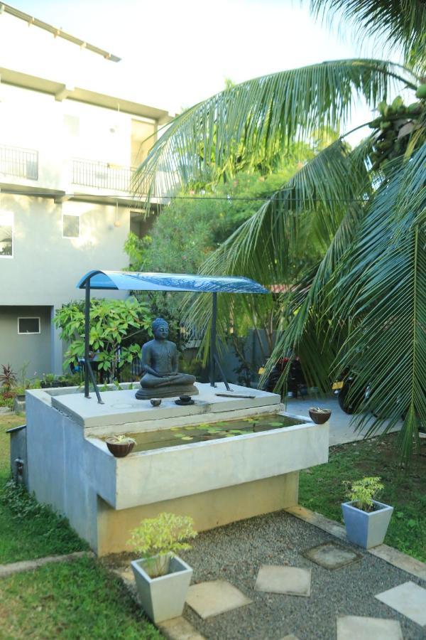 Sri Villa Rest ฮิกคาดูวา ภายนอก รูปภาพ