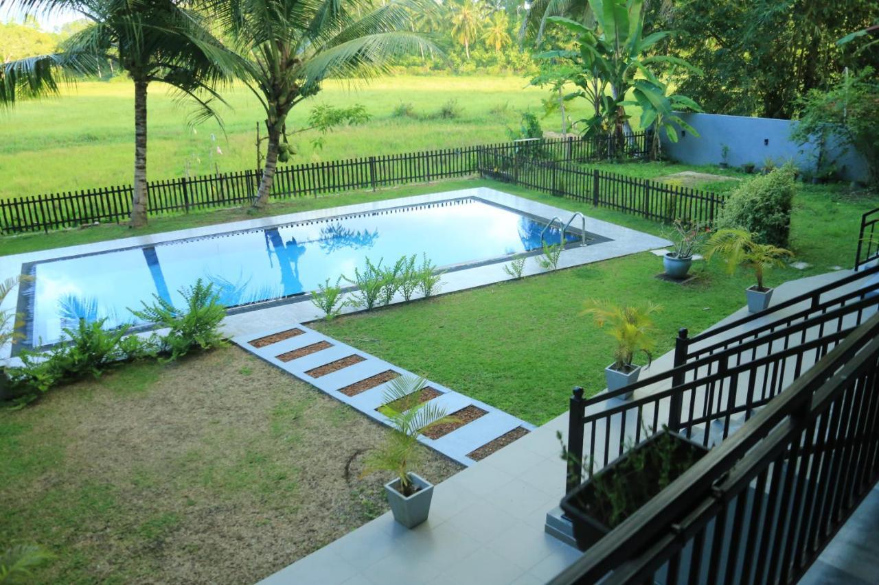 Sri Villa Rest ฮิกคาดูวา ภายนอก รูปภาพ