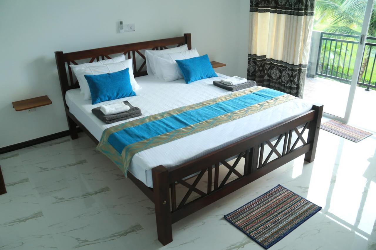 Sri Villa Rest ฮิกคาดูวา ภายนอก รูปภาพ