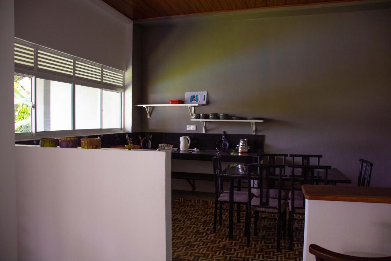 Sri Villa Rest ฮิกคาดูวา ภายนอก รูปภาพ