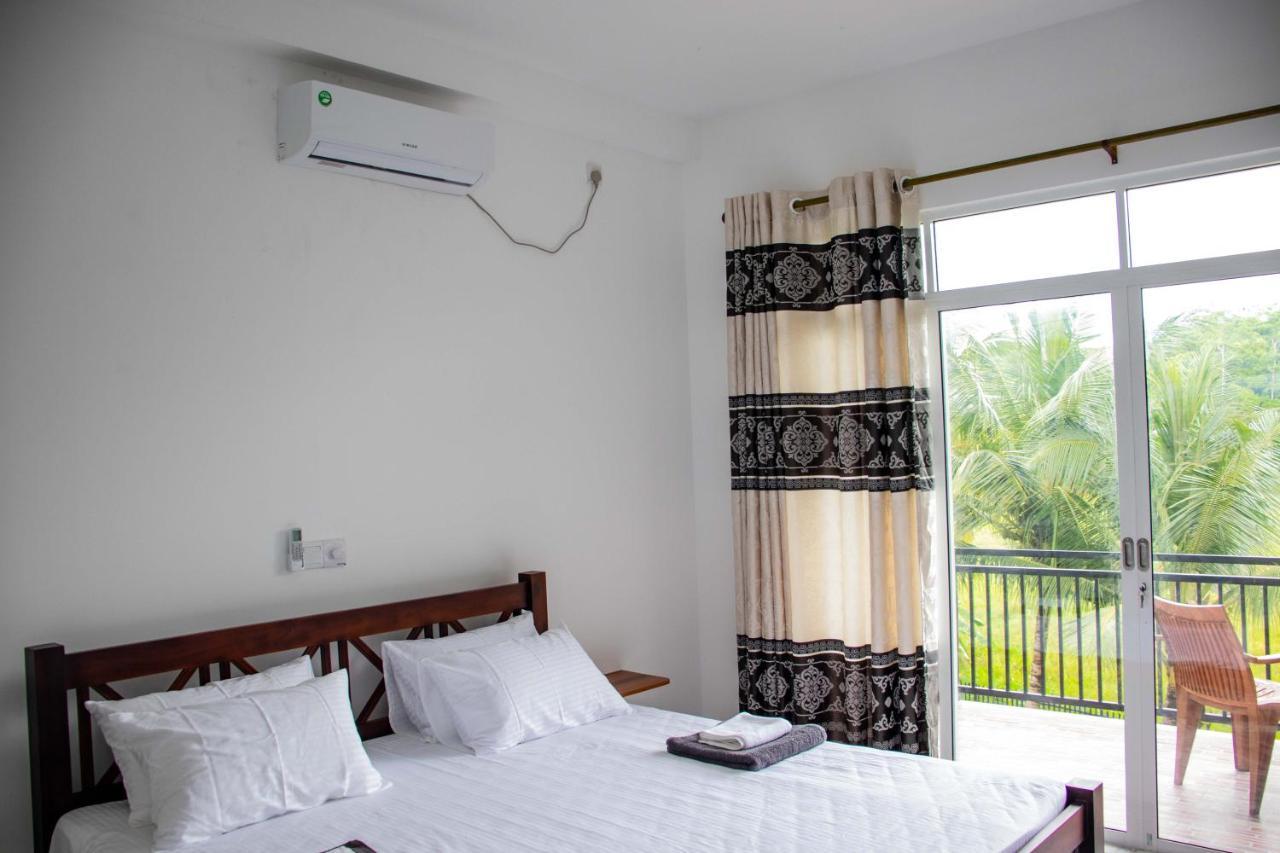 Sri Villa Rest ฮิกคาดูวา ภายนอก รูปภาพ
