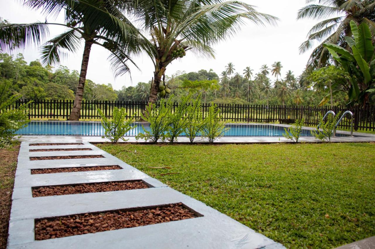 Sri Villa Rest ฮิกคาดูวา ภายนอก รูปภาพ