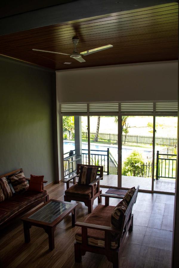 Sri Villa Rest ฮิกคาดูวา ภายนอก รูปภาพ